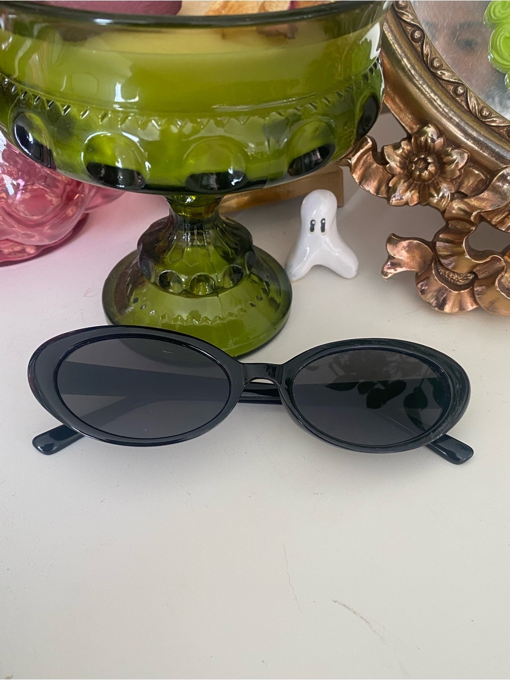 Black Oval Sunglasses